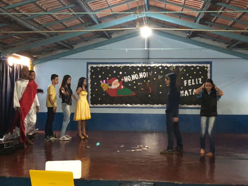 Projeto Reviver da Educação de Jovens e Adultos da Escola Municipal Olinda Maria da Cunha